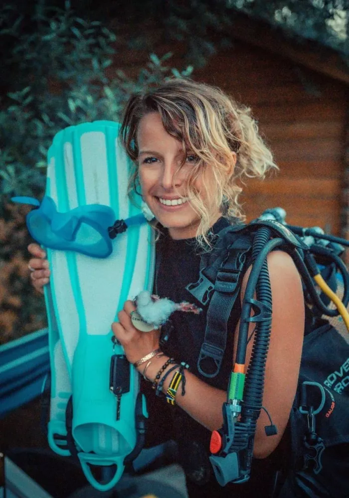 f49c668b-2046-493c-8dd8-5e653b33298b